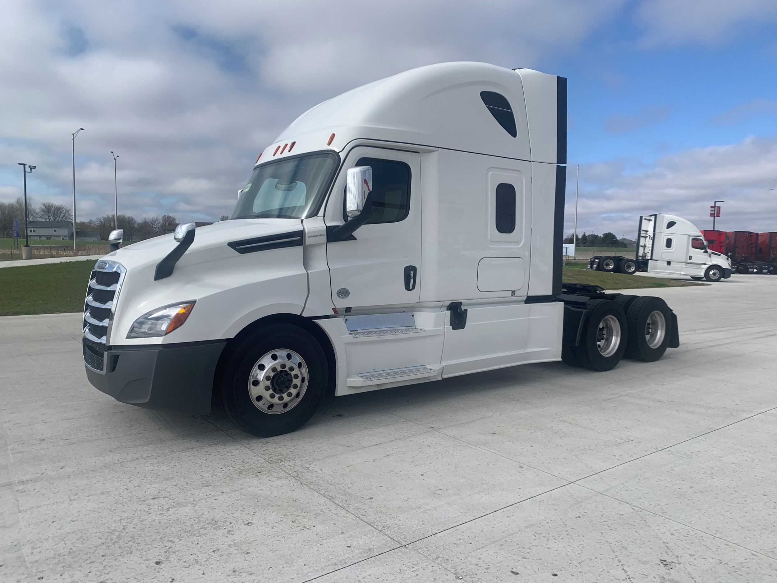 2018 FREIGHTLINER PT126 - Truck Country