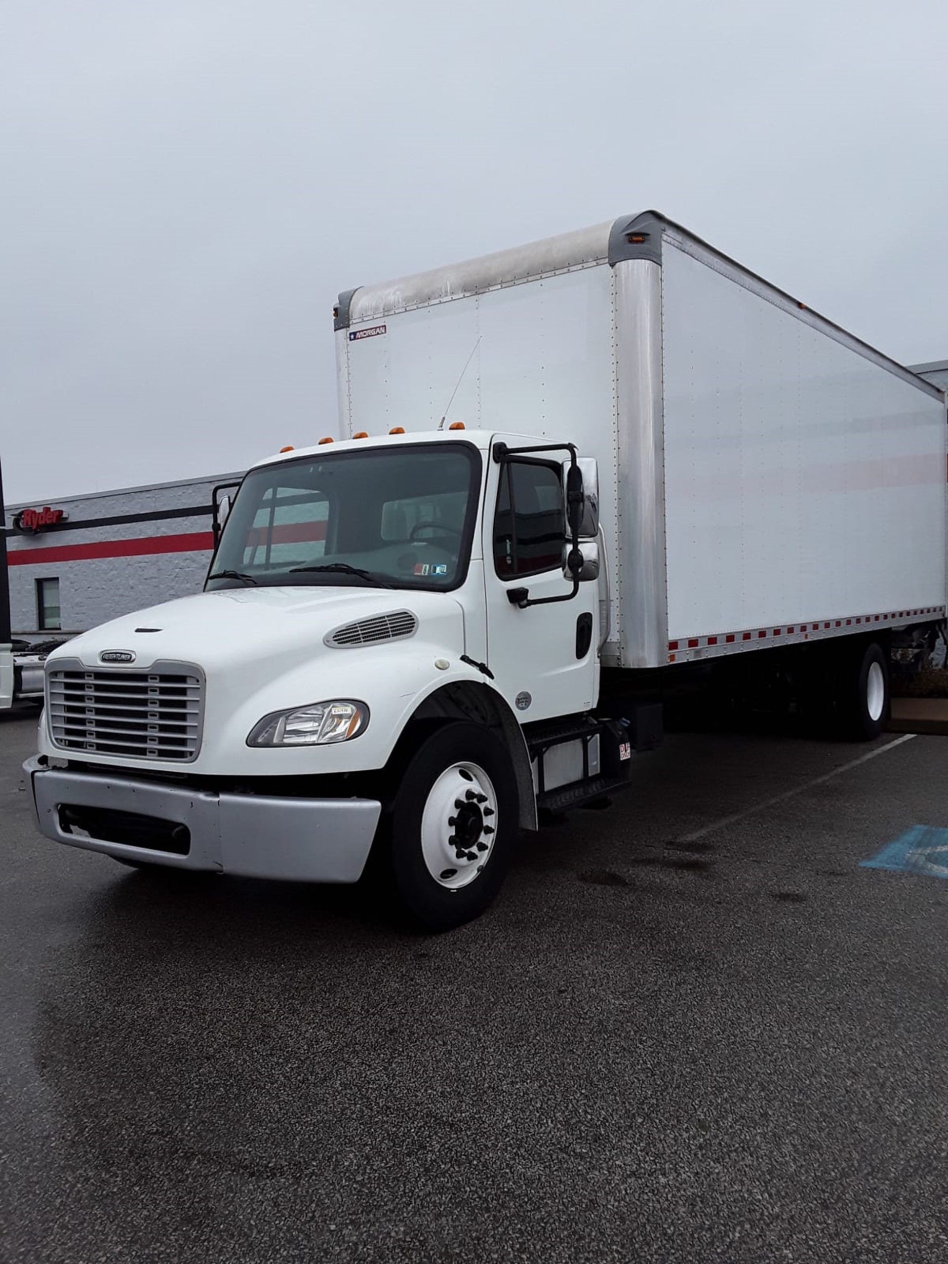 2016 FREIGHTLINER M260 - Truck Country