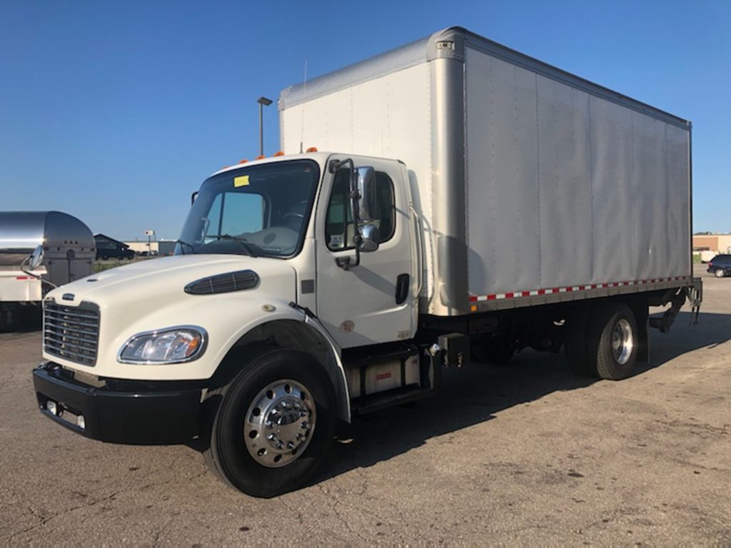 2017 FREIGHTLINER M260 - Truck Country