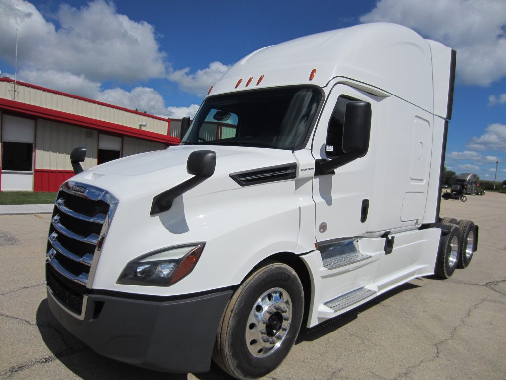 2019 FREIGHTLINER PT126 - Truck Country