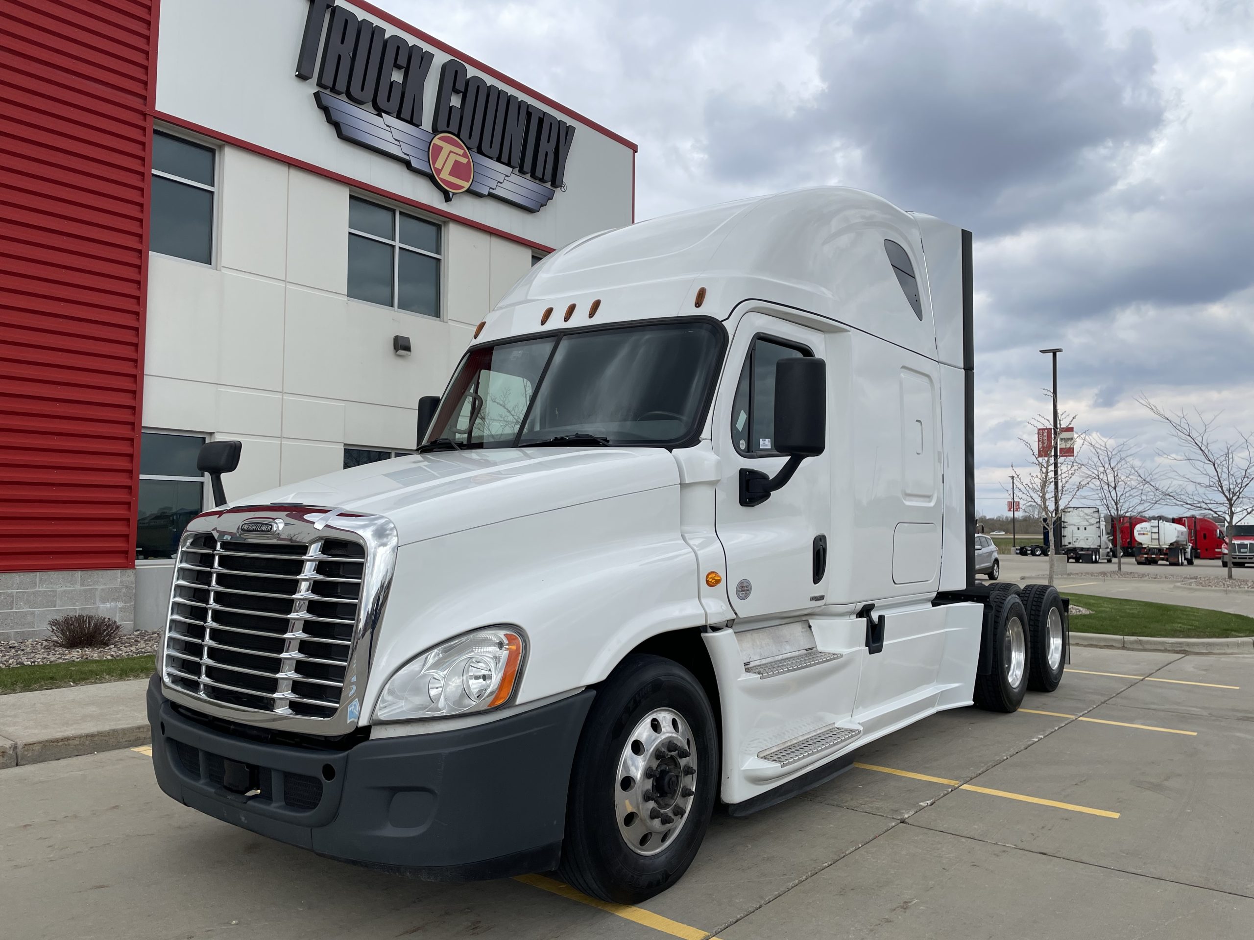 2019 Freightliner EVO - Truck Country