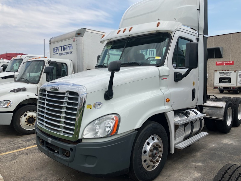 2016 Freightliner CA125 - Truck Country