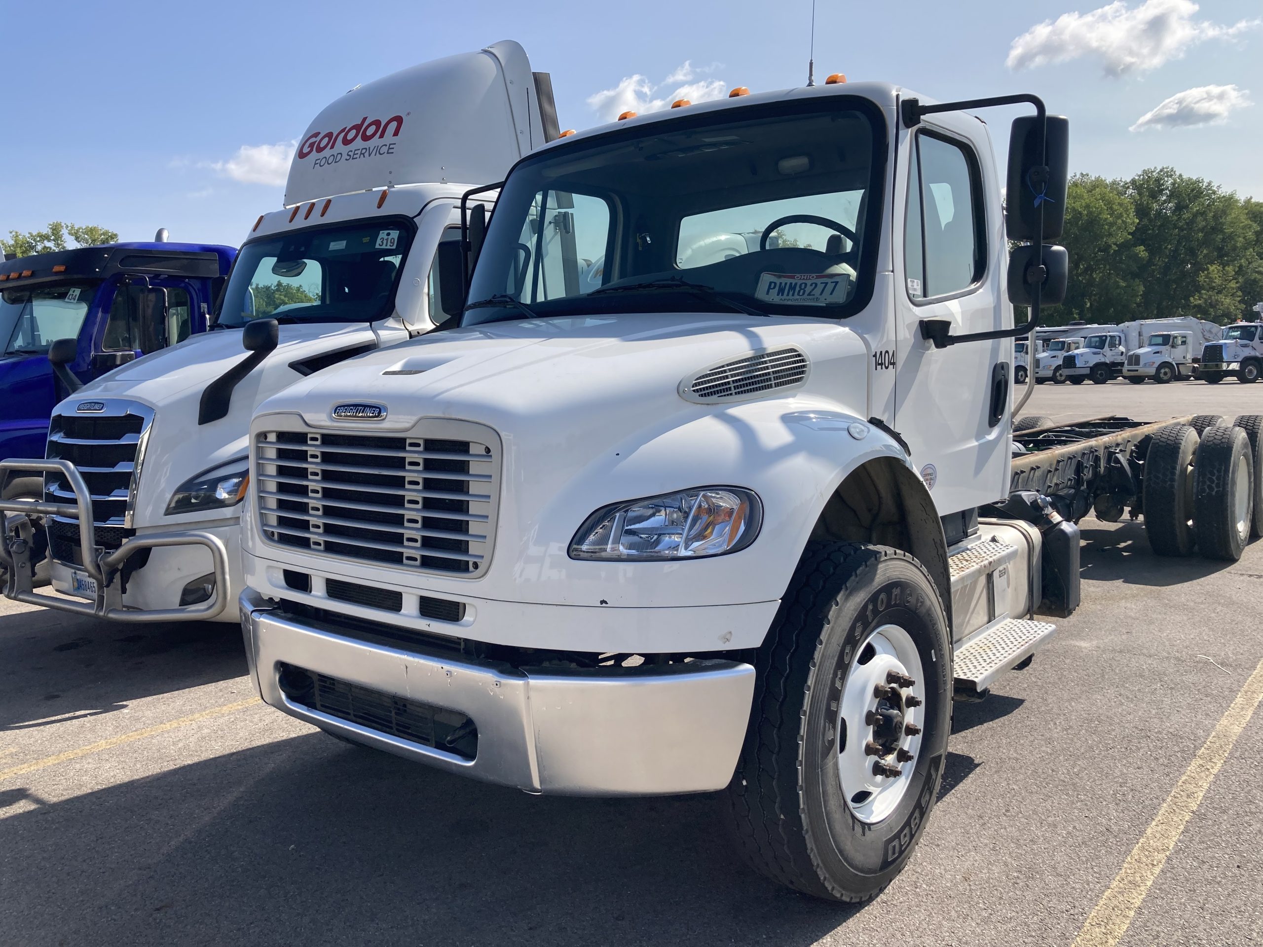 2020 Freightliner M2 106 - image 1 of 4