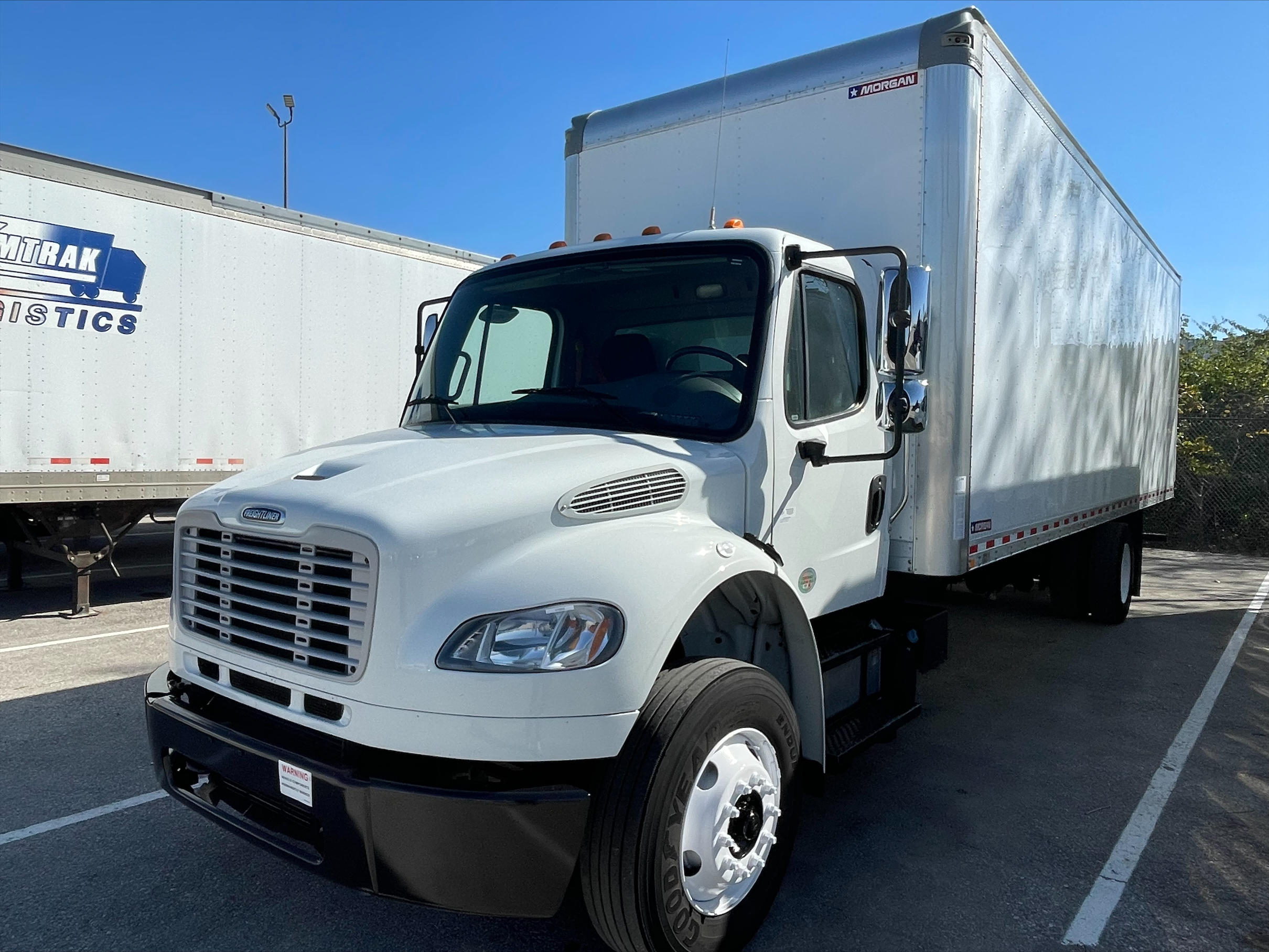 2022 Freightliner M2 106 - image 1 of 6