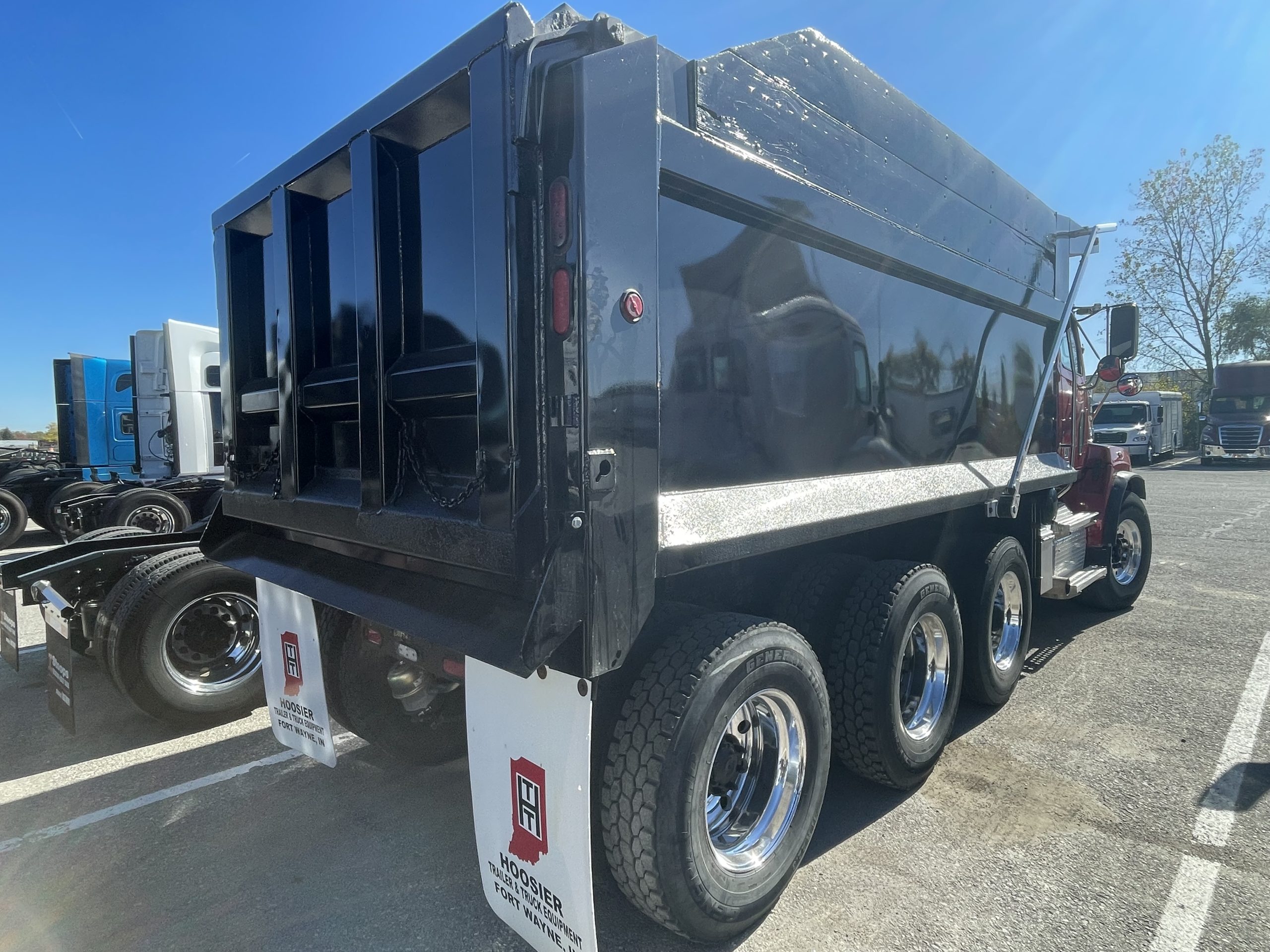 2020 Western Star 4700SB - image 6 of 6