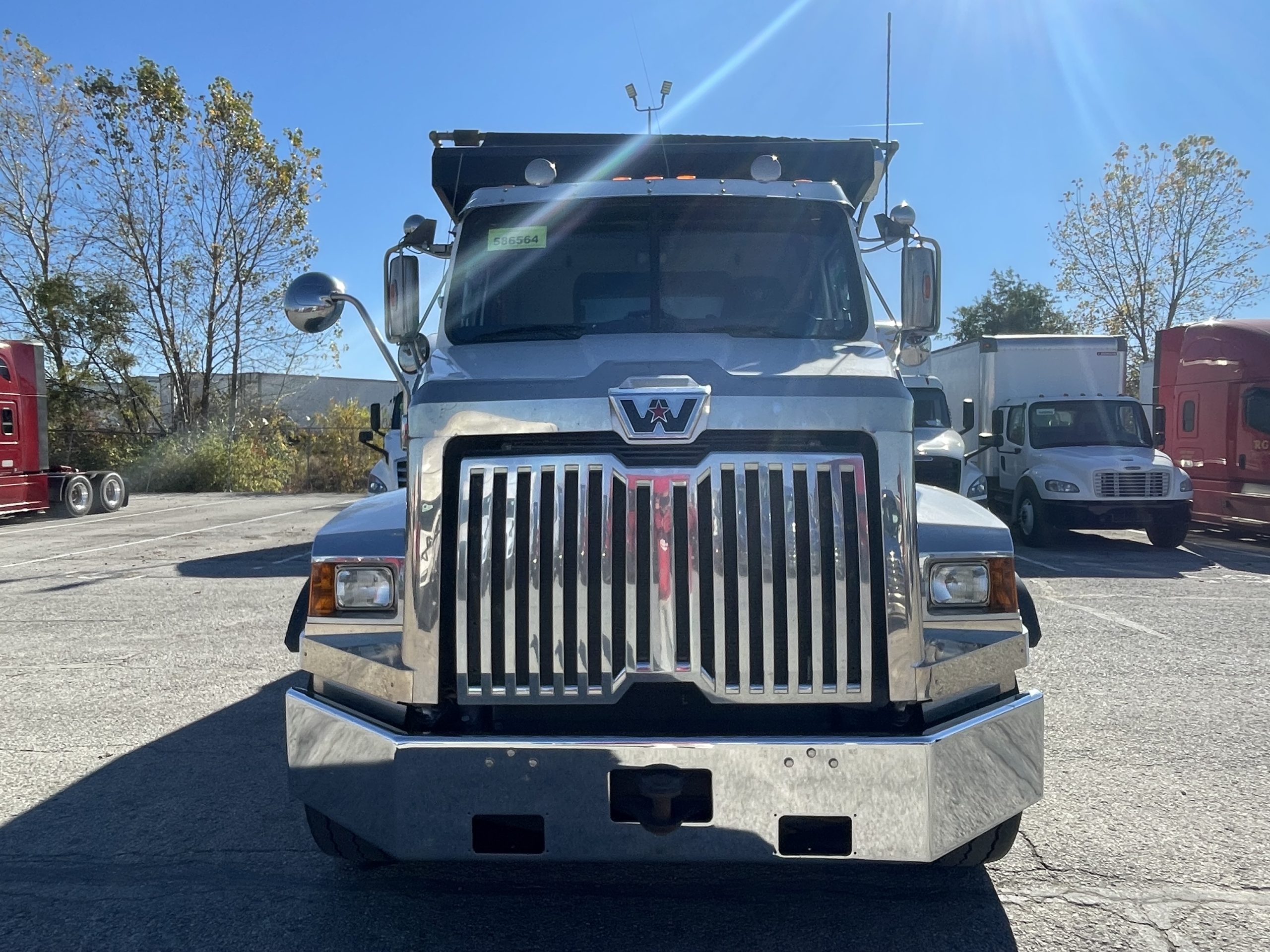 2019 Western Star 4700SB - image 2 of 4