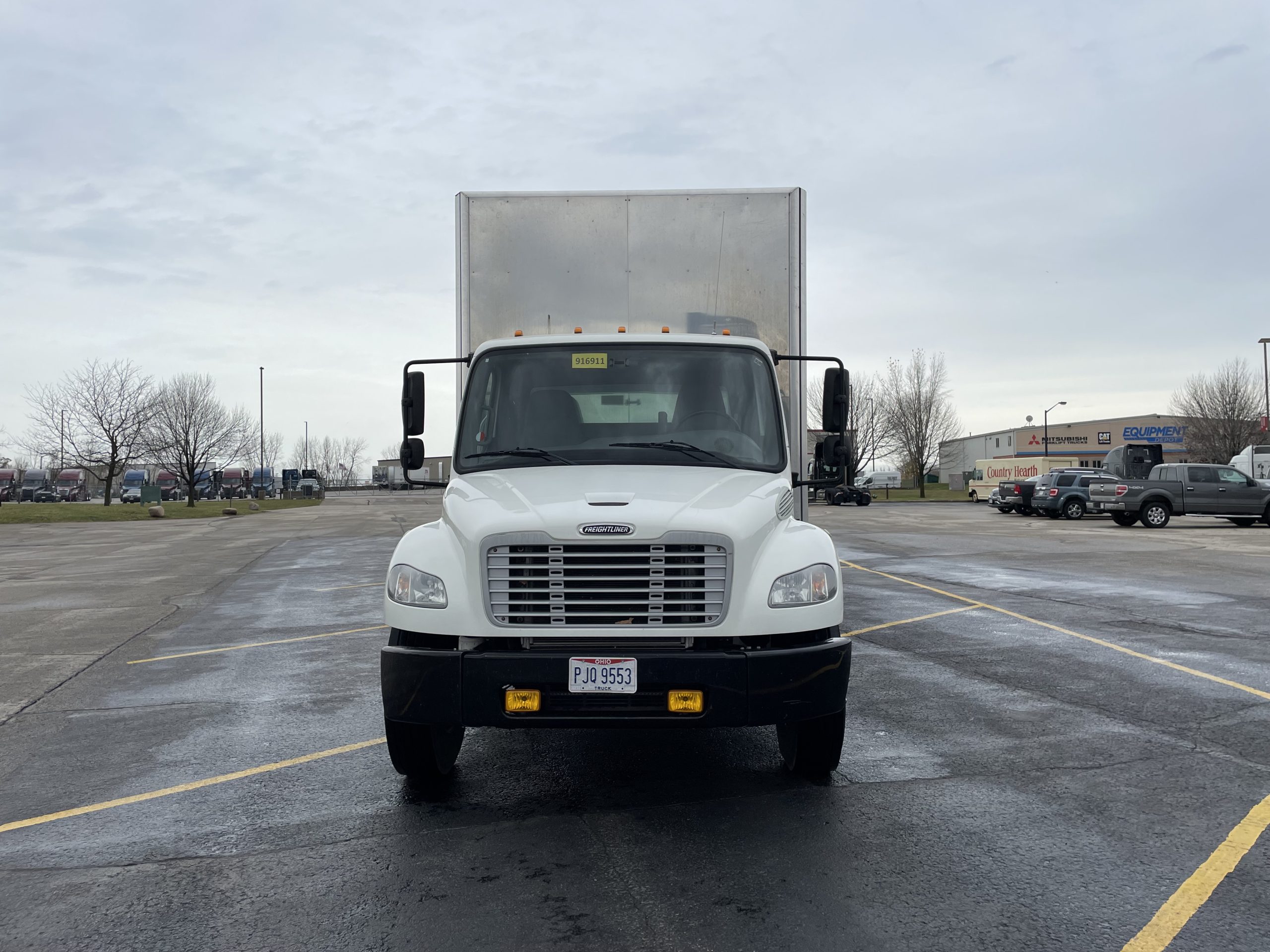 2015 Freightliner M2 106 - image 2 of 6