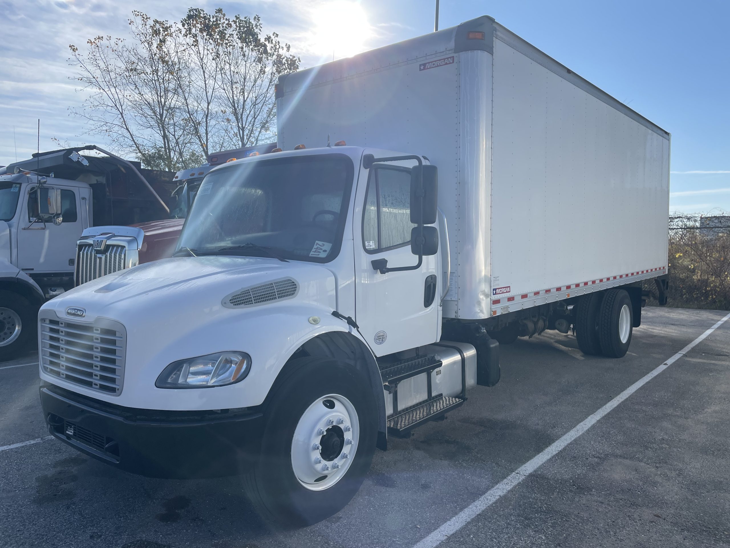 2017 Freightliner M2 106 - image 6 of 6