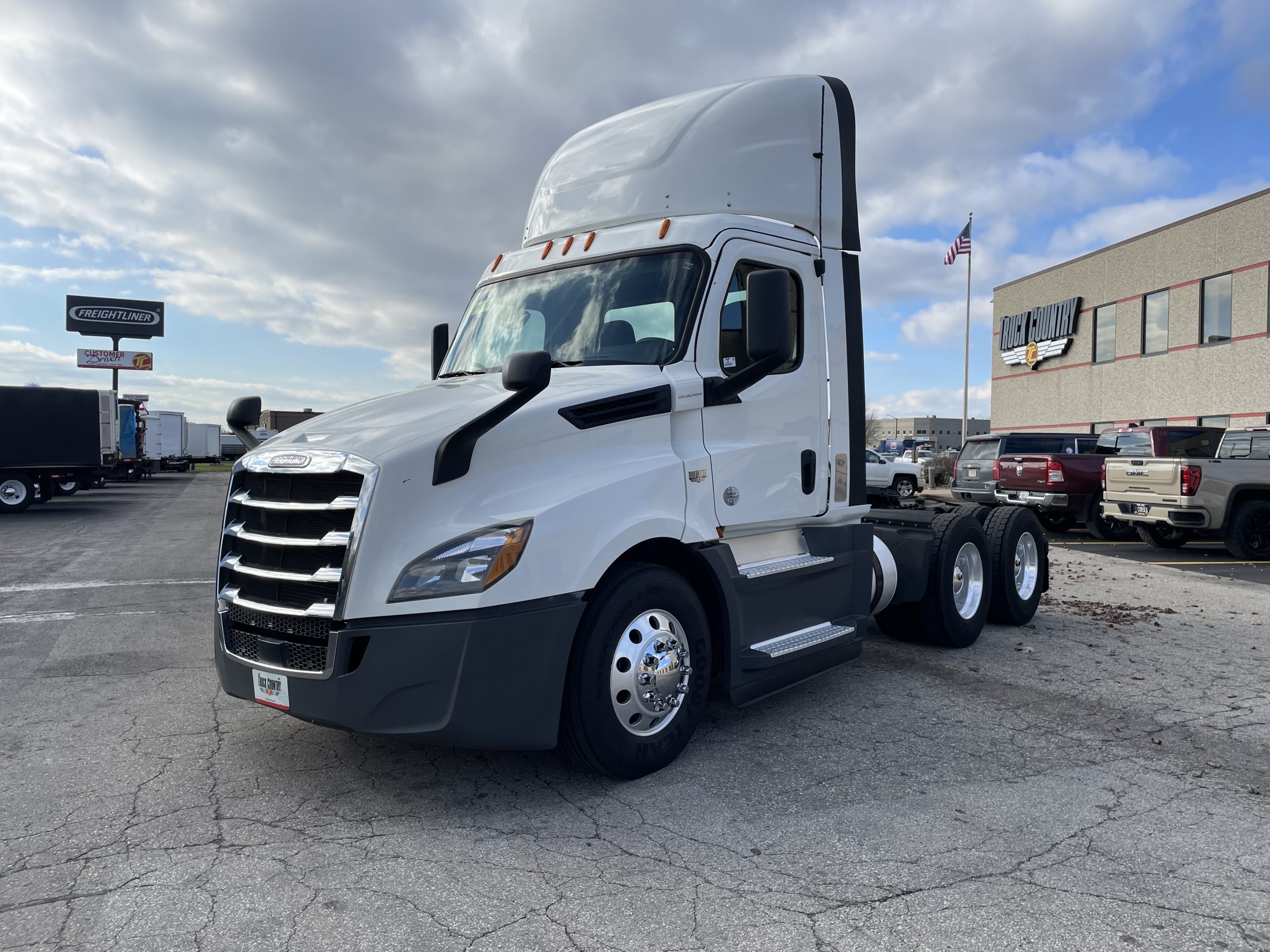 2020 Freightliner PT126 - image 1 of 2