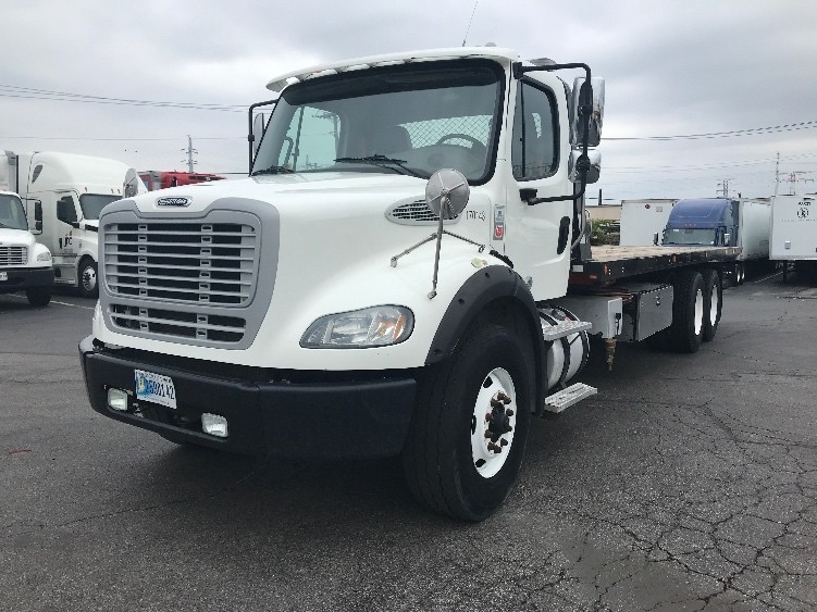 2018 Freightliner M2112 - image 1 of 5