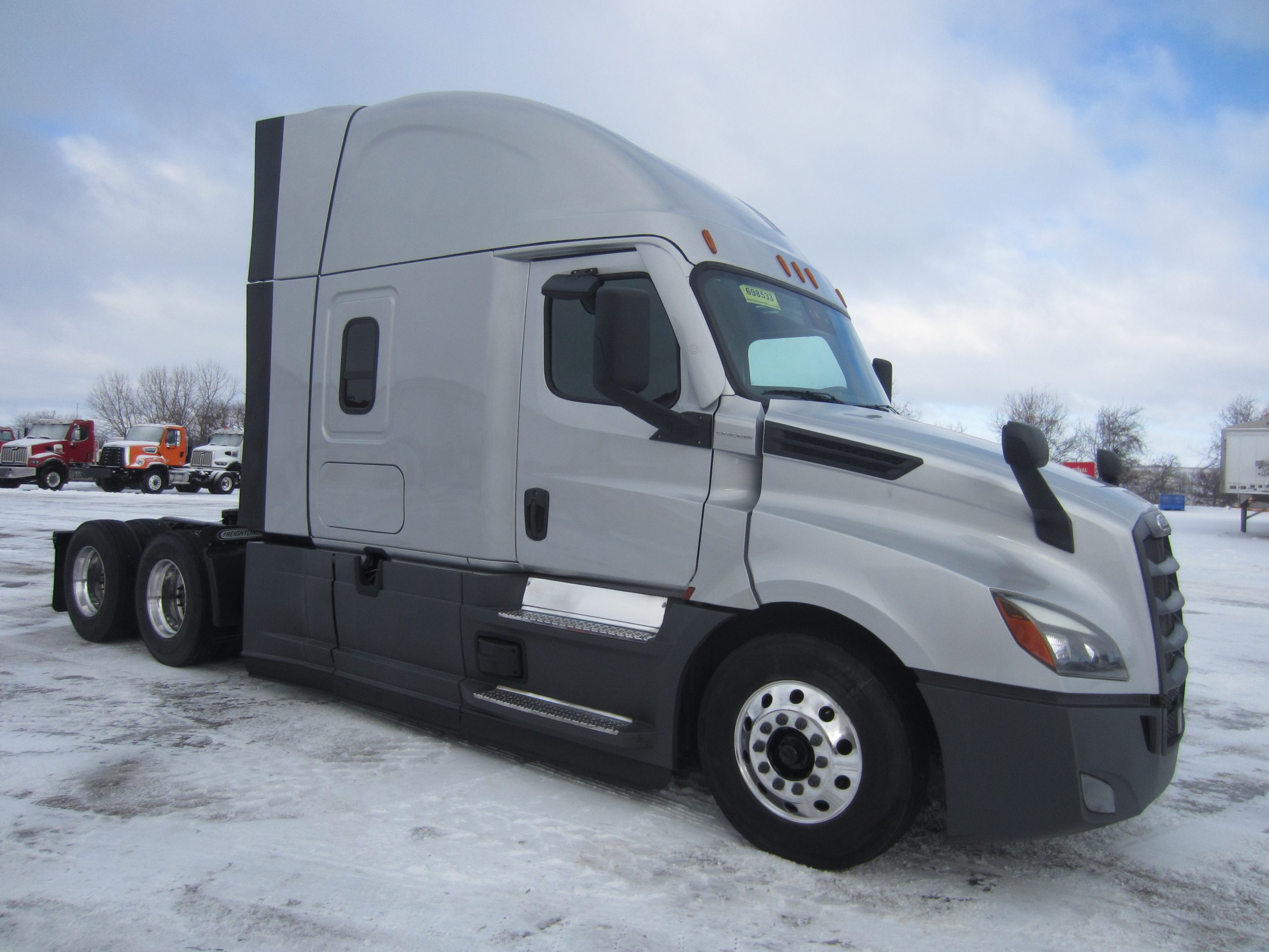 2022 Freightliner PT126 - image 3 of 6