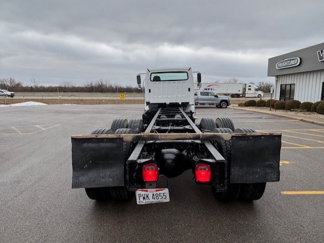 2020 Freightliner M2 106 - image 5 of 5