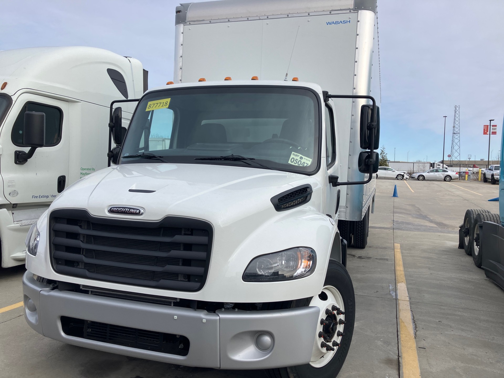 2025 Freightliner M2 106 - image 5 of 6