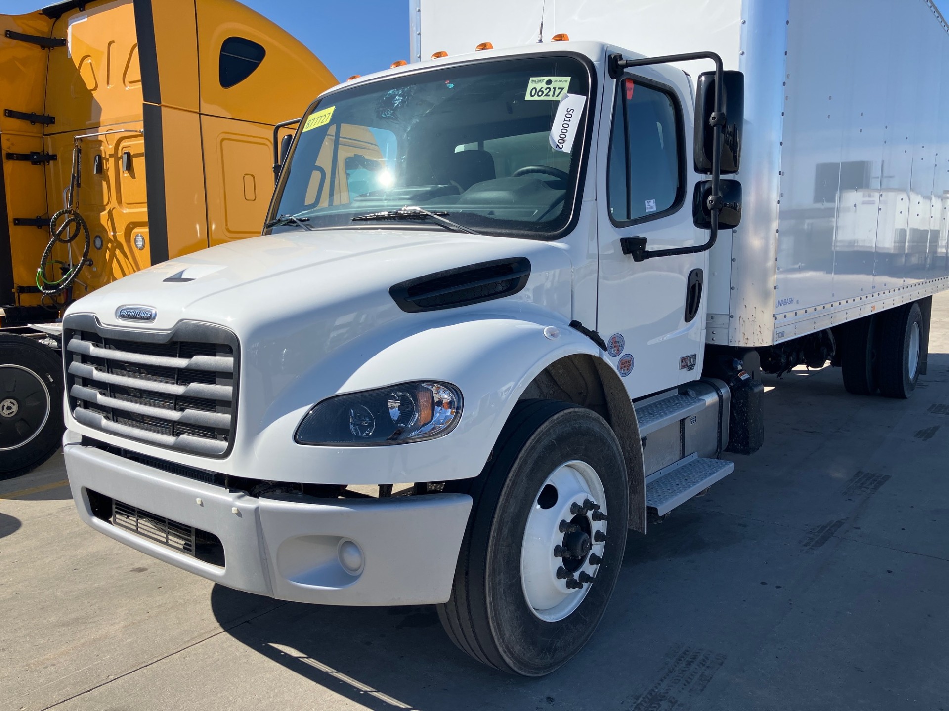 2026 Freightliner M2 106 - image 1 of 5